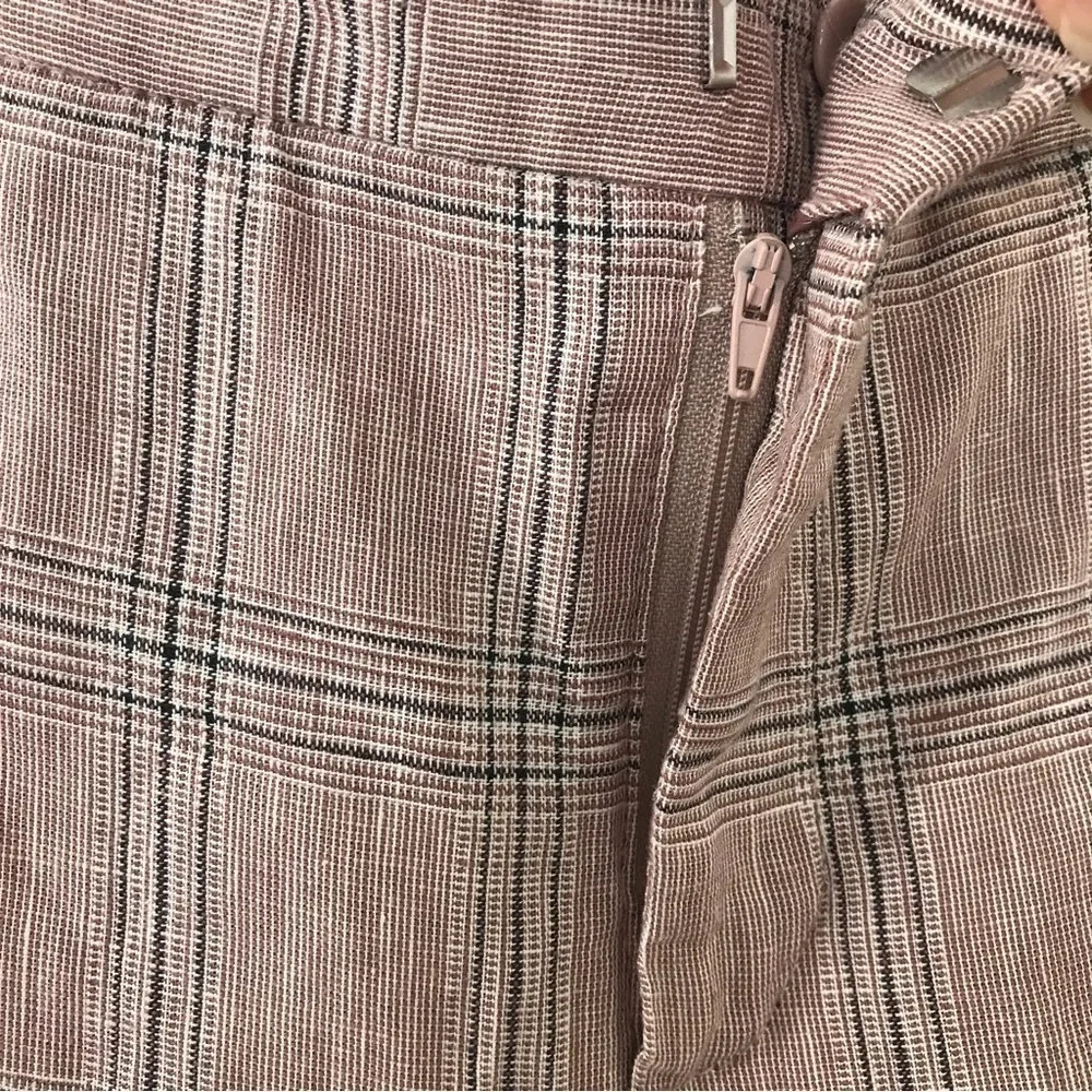 3/$15 Zara plaid linen blend trousers